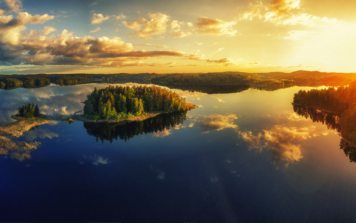 Abendsonne am See in Schweden