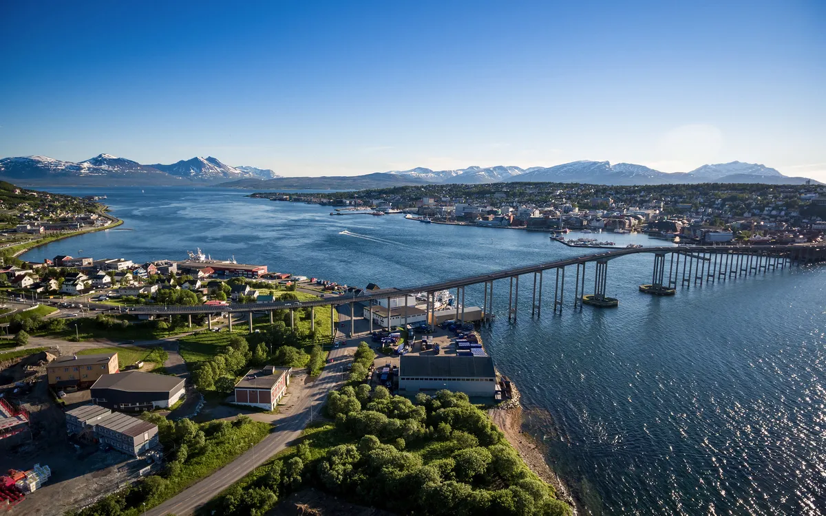 Brücke der Stadt Tromsø