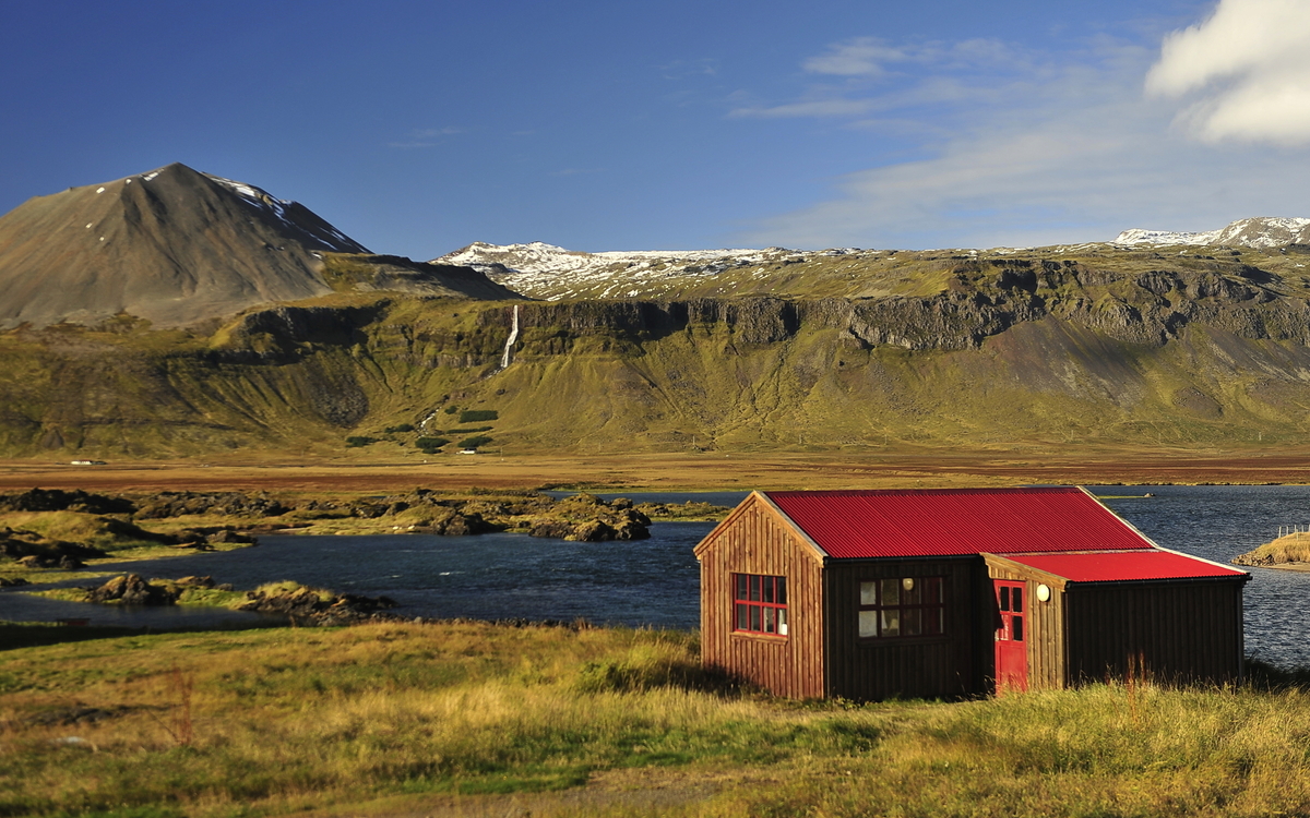 typische Häuser in Landmannalaugar auf Island